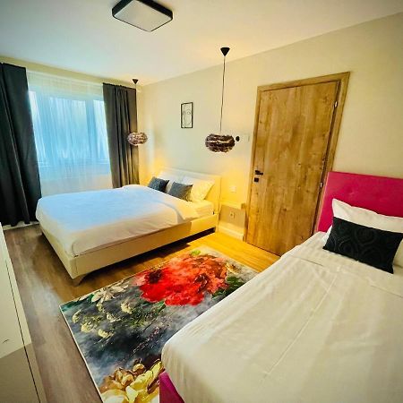Best Place To Stay-Self Check In-24H Resita Exterior photo